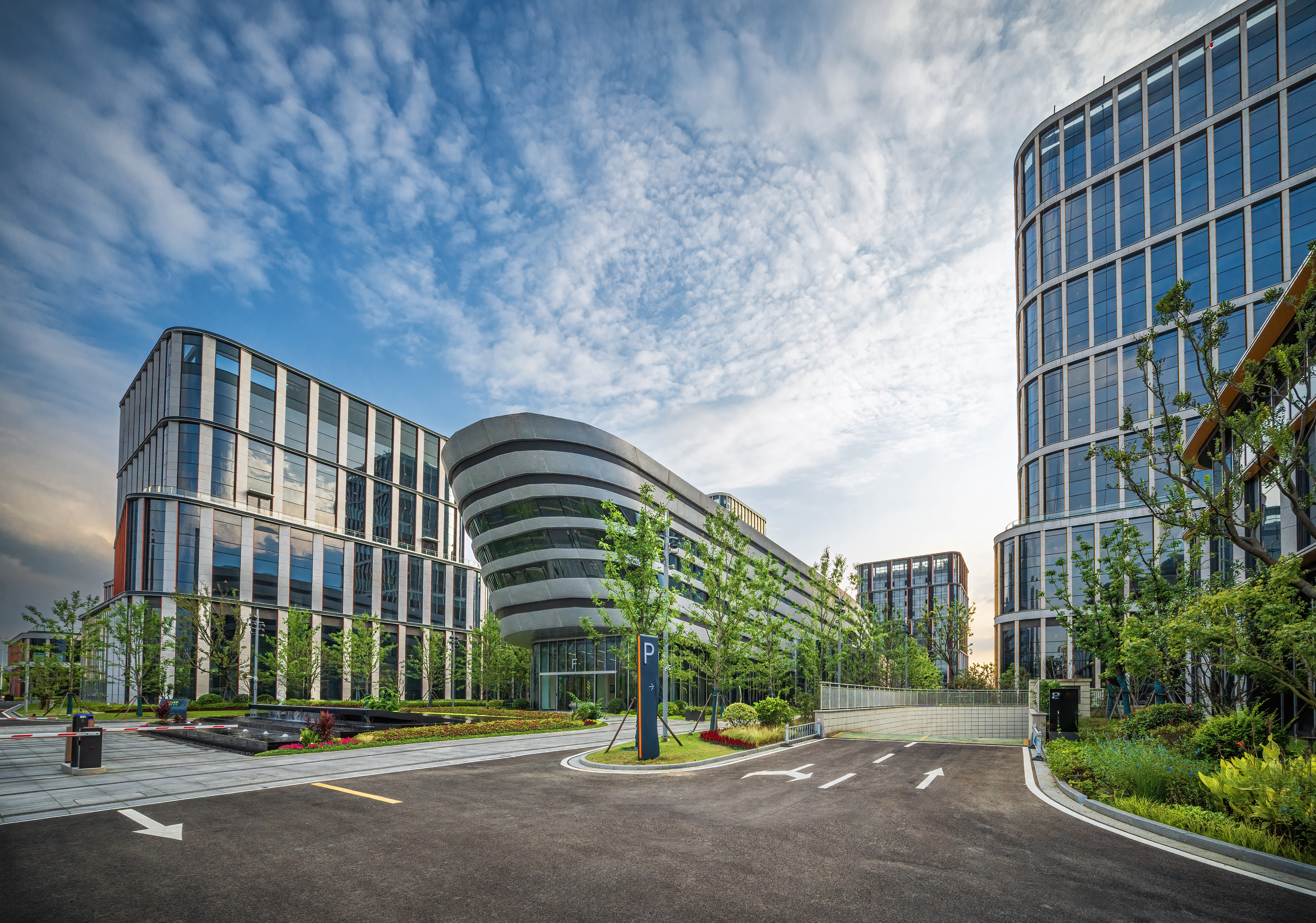 Commercial building infrastructure